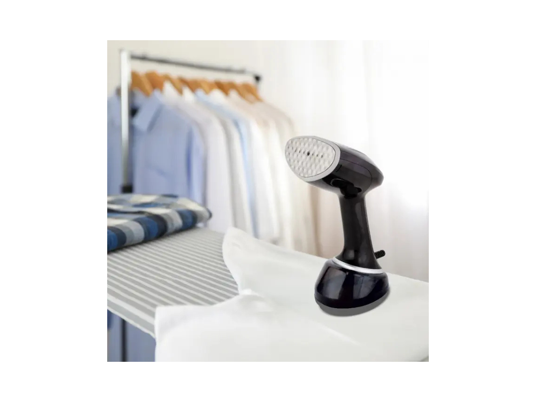 Porodo Lifestyle Handheld Garment Steamer - Black | Qatar Porodo Lifestyle Handheld Garment Steamer - Black | Qatar